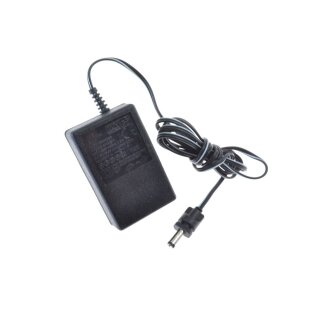 Original Netzteil  AC/DC Charger  KIC AD-412-SV1 Output:5,3V-140mA