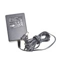 Original Netzteil HK 0950EC-230 Output: 9V-500mA Stecker...