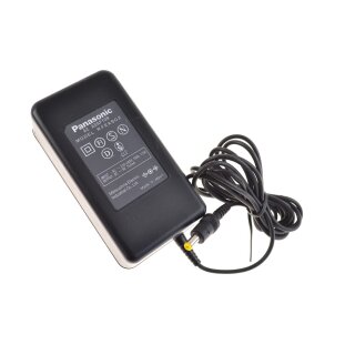 Original Netzteil Panasonic RFEA902 Output:9V-750mA