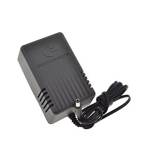 Original Netzteil Commodore 251539-03 Output: 9,5V-0,8A für C16/C116