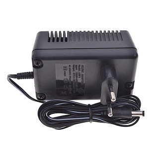 Original Netzteil AC/DC Adapter AM1 Output: 9V-800mA 7,2VA