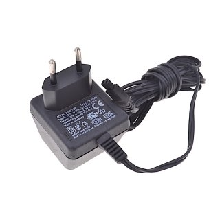 Original Netzteil FW6199F Output: 10V-300mA 3VA