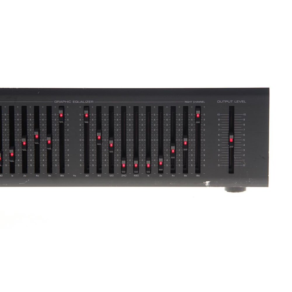 Yamaha EQ70 Natural Sound Stereo Graphic Equalizer