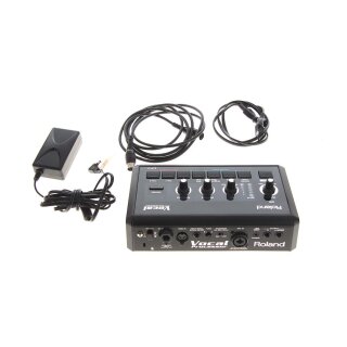 Roland VP-7 Vocal Processor