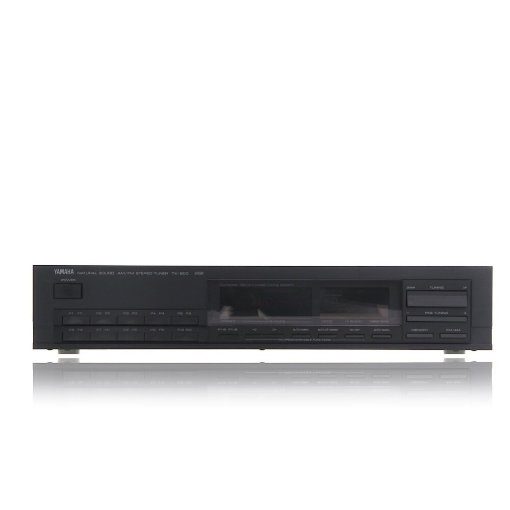 Yamaha TX900 Natural Sound AM/FM Stereo Tuner