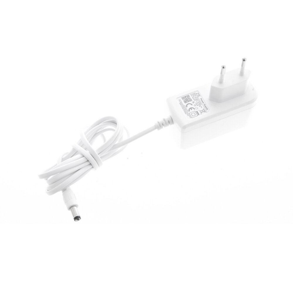 Original Netzteil ZTE STCA1215C55A Output12V1,5A Stecker 5,5x2,1m