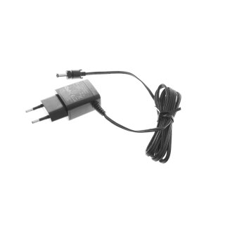 Ladegerät SEU006A-096050 Output 9,6V 0,2A Stecker ca 2,1 x 5,5mm