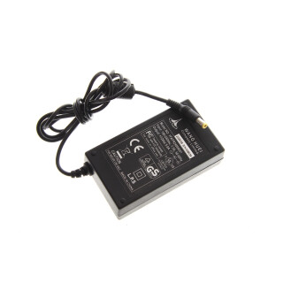 Original Netzteil Wang Huei YFAFR24084001 Output: 12V-5A MS-TECH Mini ITX Case