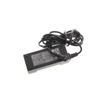 Original Netzteil FSP FSP045-RECN2 Output: 19V-2,37A Stecker 5,5x2,5mm