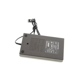 Original Netzteil 2567986-0002 Output: 15V-1,8A