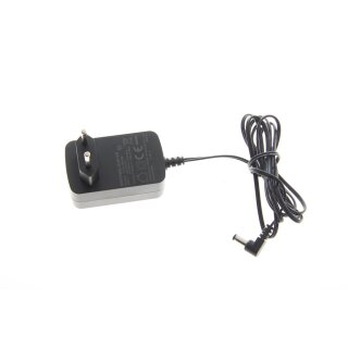 Original Netzteil Shnezhen TP04-190126E Output: 19V 1,26A Stecker 2,1 x 5,5mm