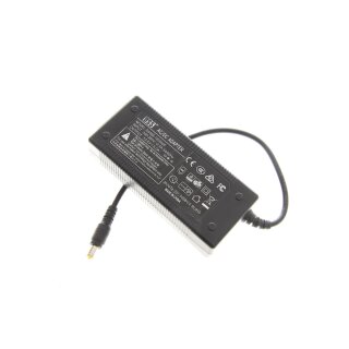 Original Netzteil DSS DSS65-1205000 Output 12V 5A