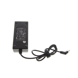 Original Netzteil Shenzhen Fujia FJ-SW1503000D Output: 12V-3A Stecker 5,5x2,5mm