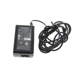 Original Netzteil Panasonic VSK0713 Output: 5V-1,3A für Video Kamera